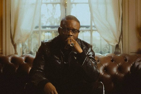 🎙 Dosseh en Interview : confidences, vision du rap et retour en force avec “Dieu Donne, J’utilise Part. 2” 🔥